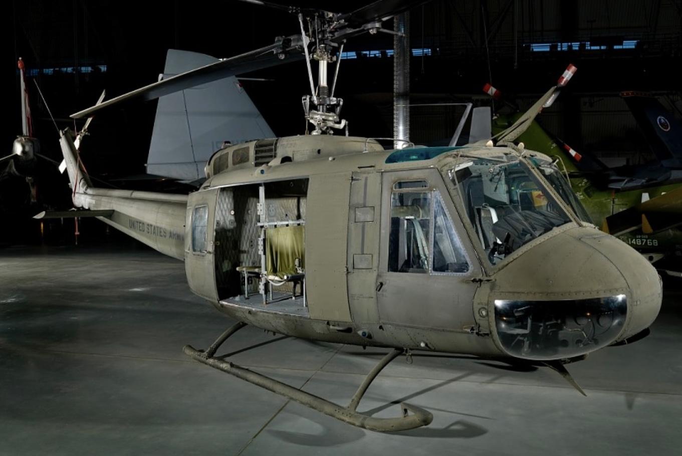 Helicopter 