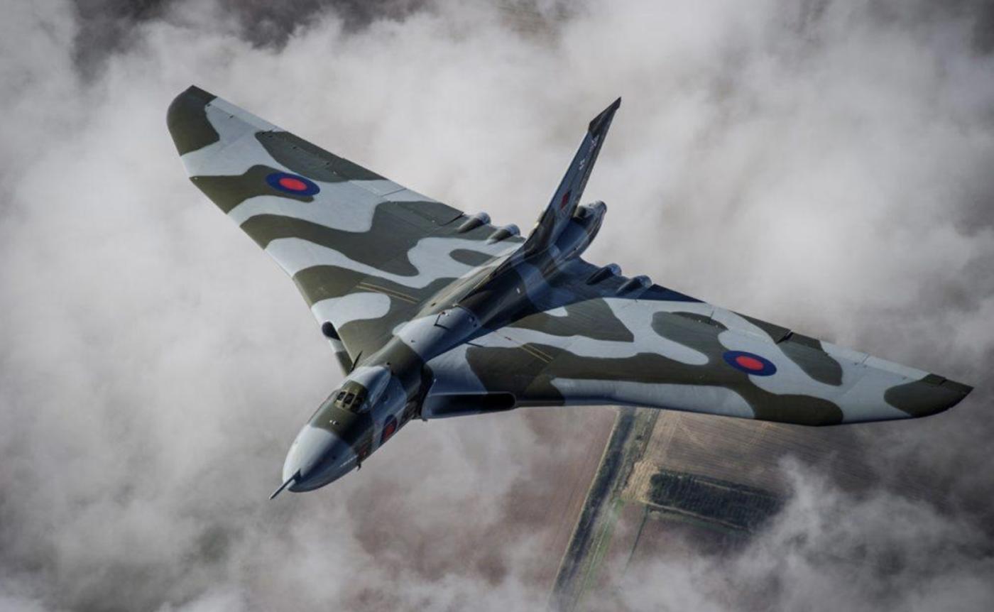 Vulcan bomber 
