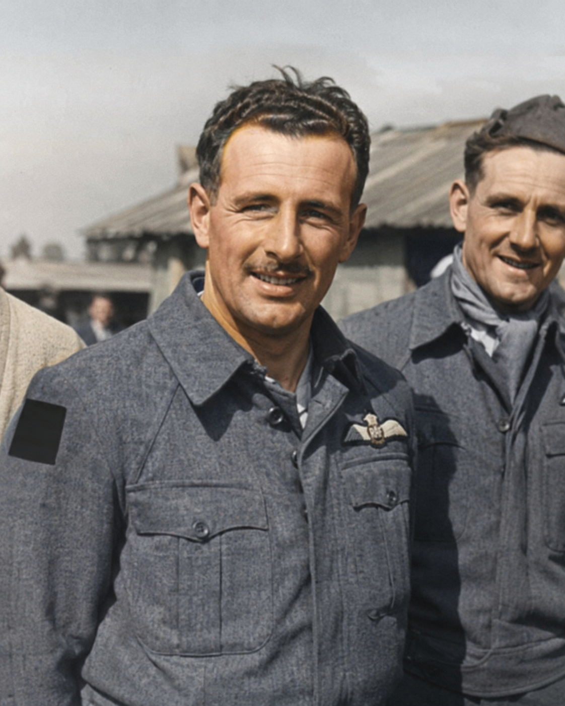 M o bergh  pilot raf shot down in Korea 