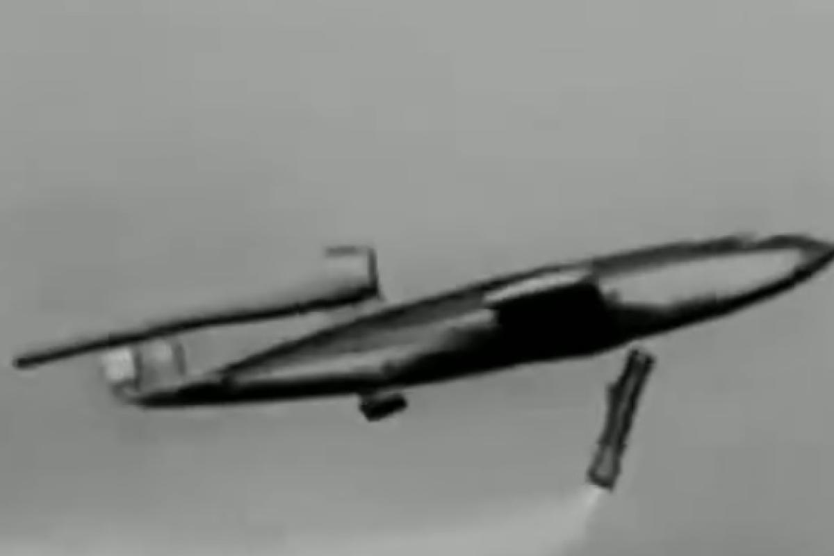 Flying V 1 bomb doodle bug
