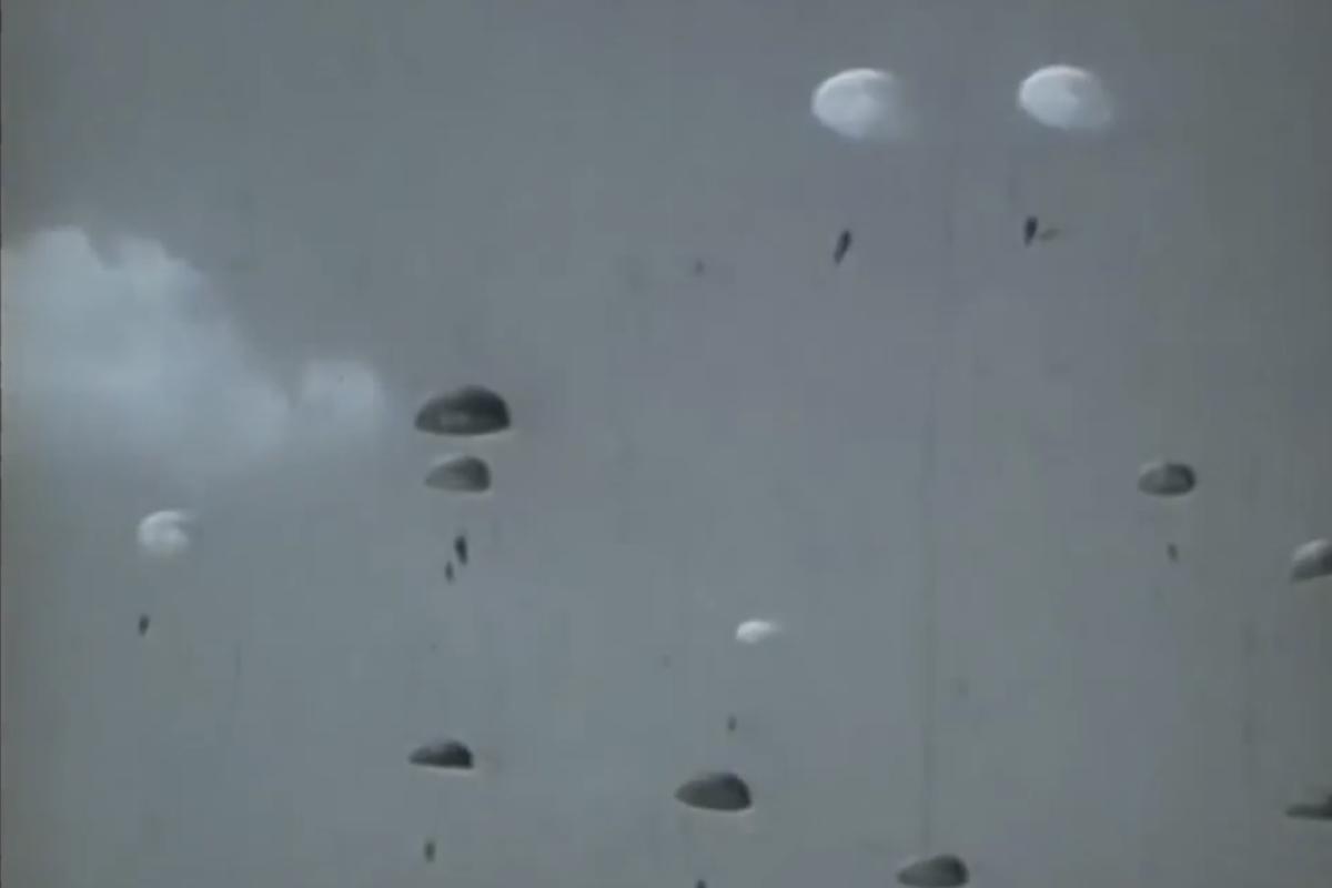 Paratroopers 