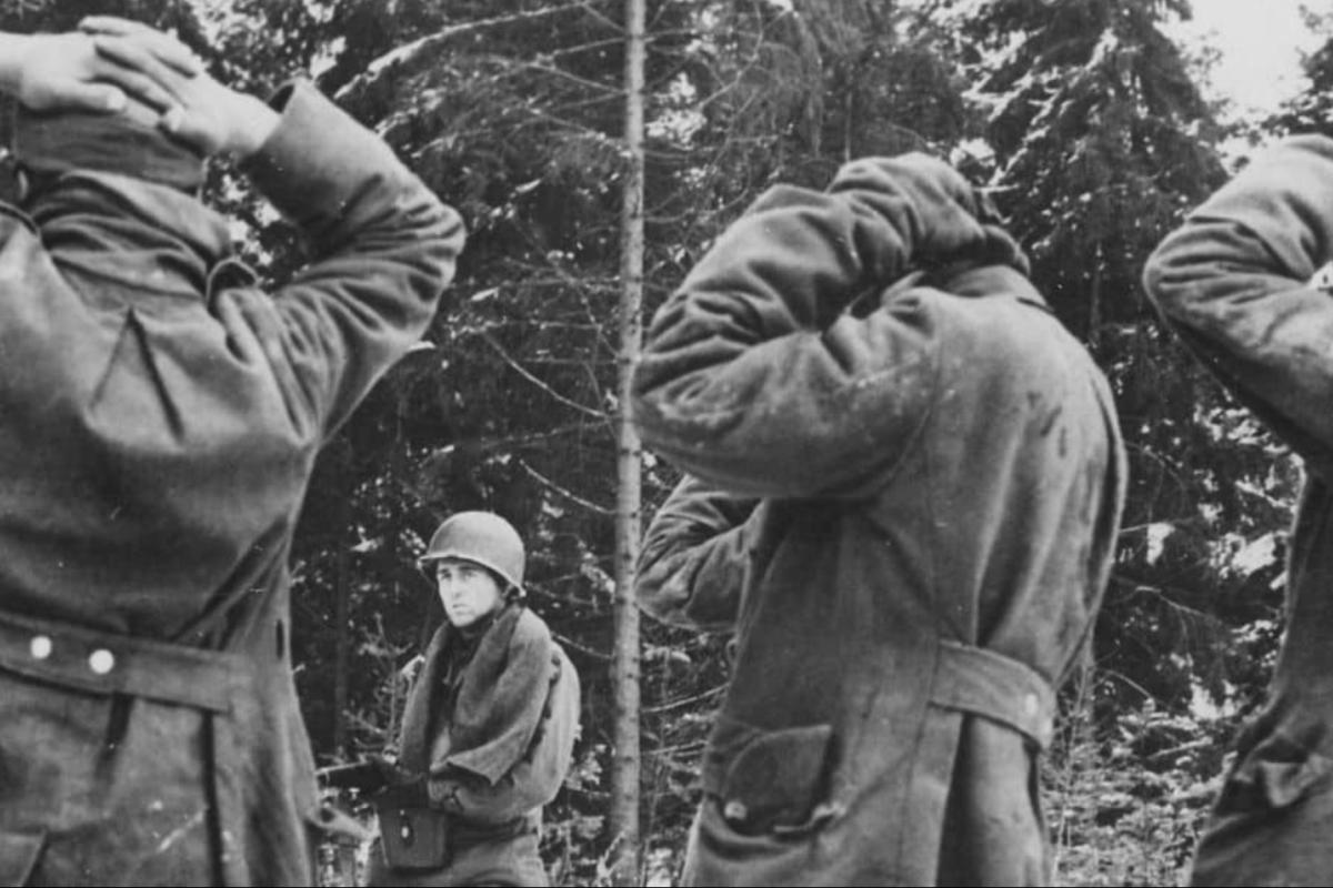 Prisoners of war 